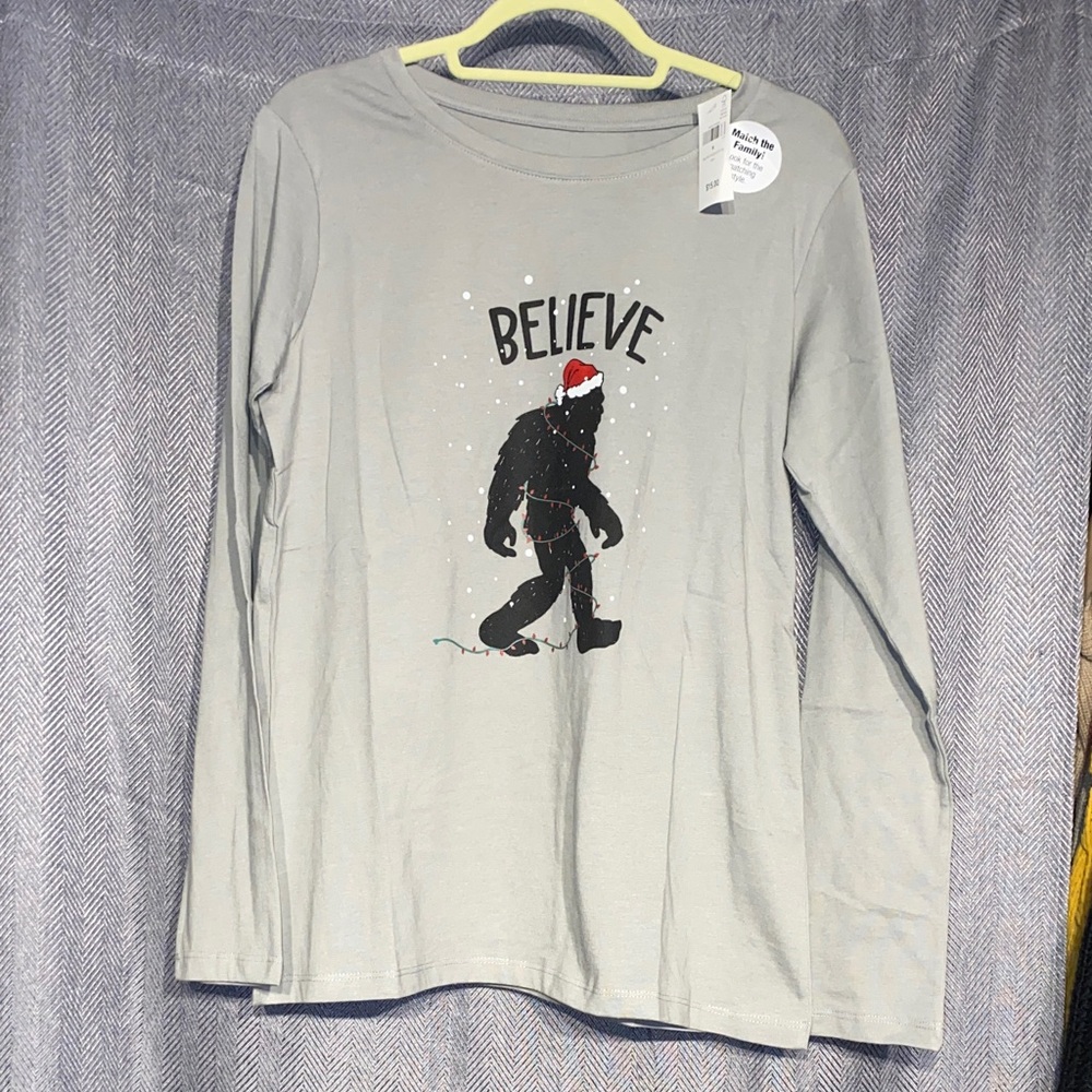 Natural Reflections Gray 'Believe' Long Sleeve Shirt